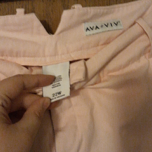 Light Pink Capris - Picture 2 of 3